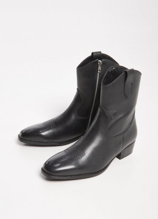 Men's Black Leather Western Boots – 10% Off at Broyal - Image 3