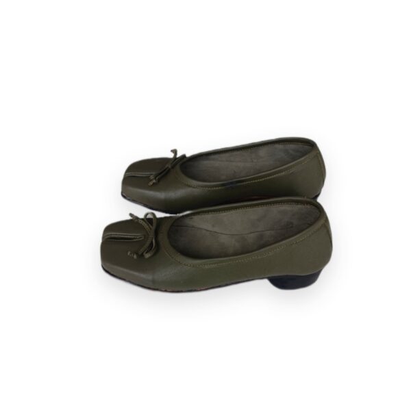 Olive Green Tabi Ballerina Flats | 10% OFF - Image 2